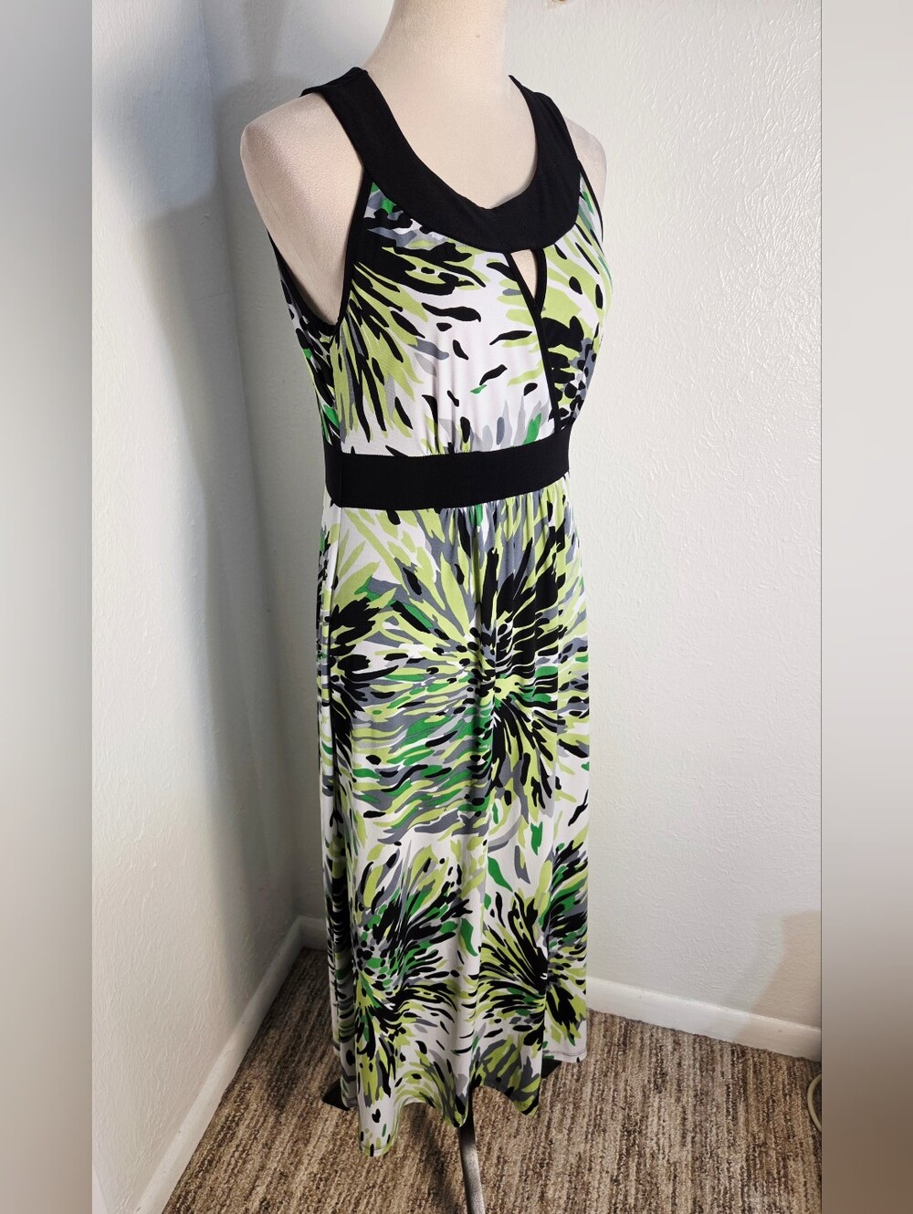 Susan Lawrence Green, White & Black Floral Burst Maxi Dress Black Trim Sz Small - Picture 7 of 9